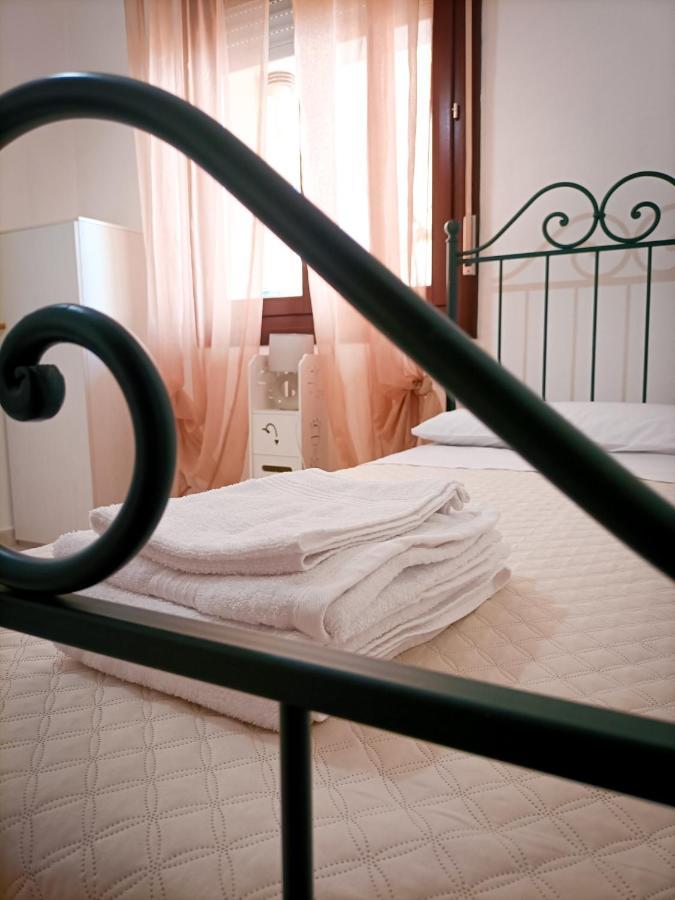 Domumontegrappa - Appartamento Indipendente Con Giardino - Sestu Kültér fotó